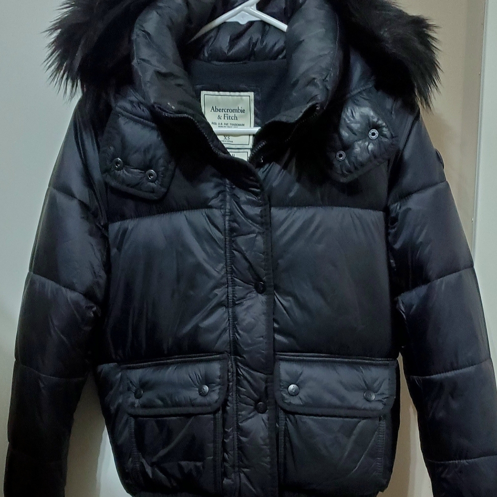 Abercrombie & Fitch Puffer Jacket - Women's XS
